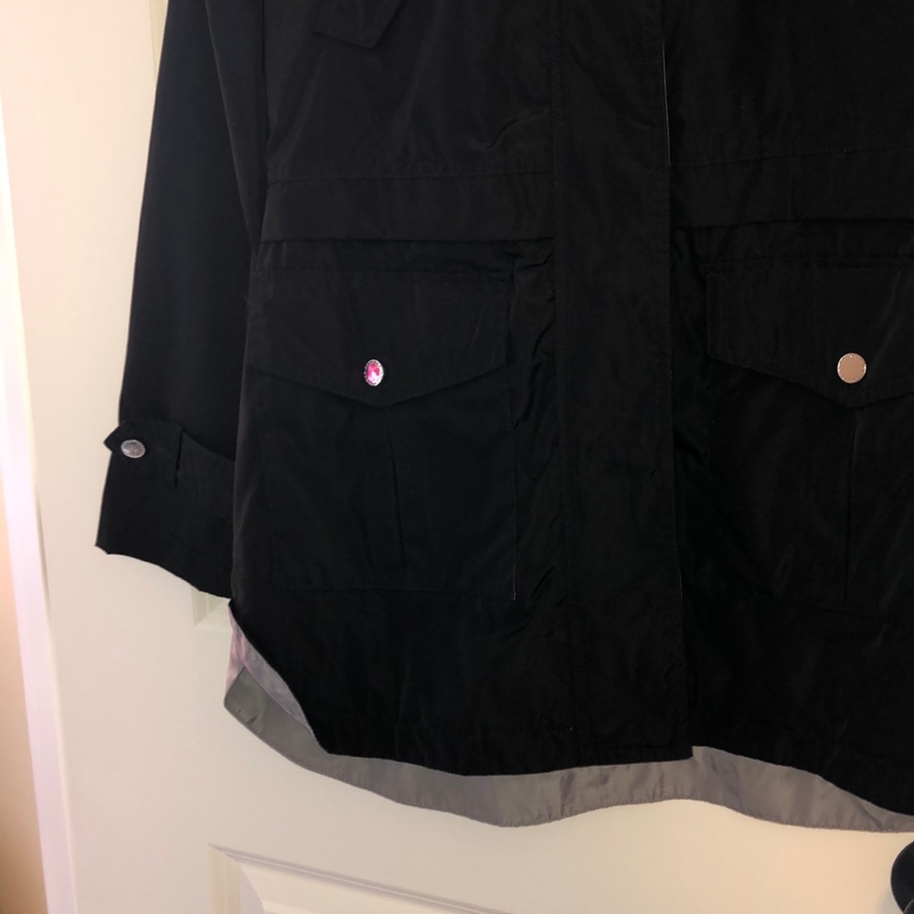 Cute Black and Grey Anorak Jacket - Picture 4 of 16